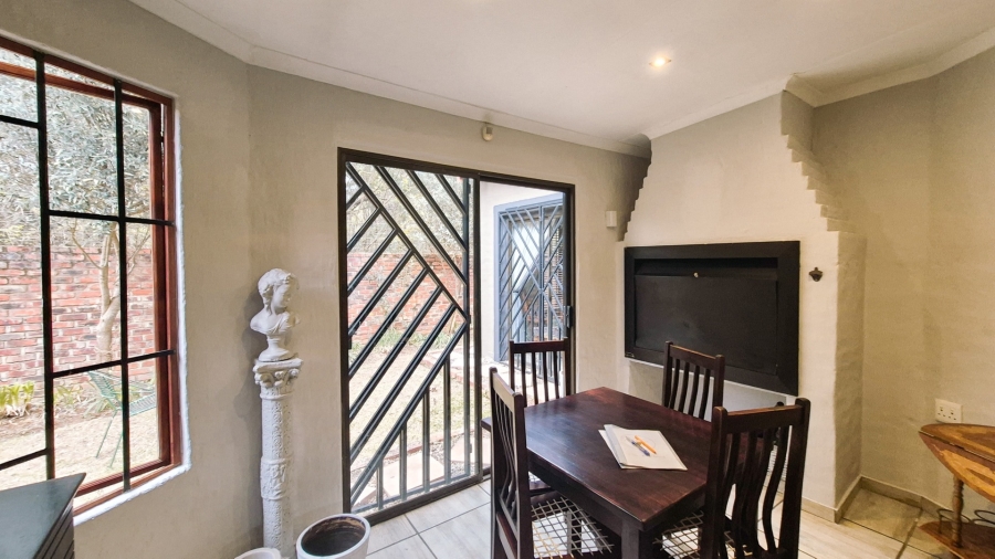 3 Bedroom Property for Sale in Mooivallei Park North West